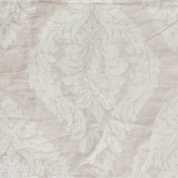 SOUTHERN LIVING Pink White Matelassé Replacement Pillow Sham King Size 20” X 36” - Picture 4 of 9